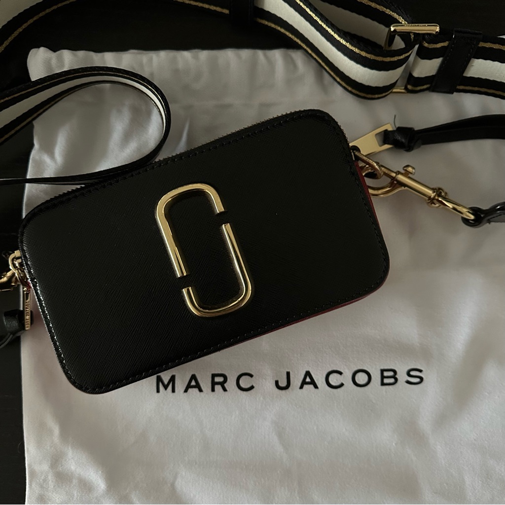 Marc Jacobs The Snapshot
